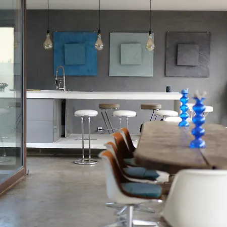 Maison Exceptionnelle Esprit Loft Avec Piscine Pezenas
