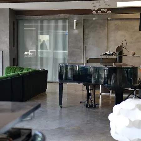 Maison Exceptionnelle Esprit Loft Avec Piscine Villa *